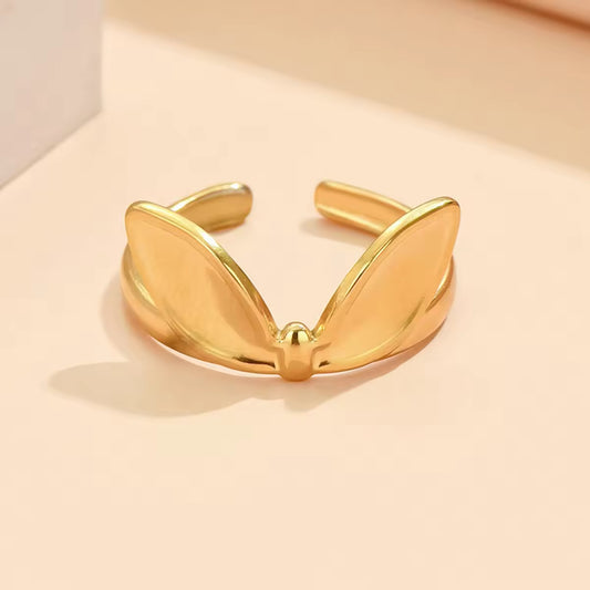 Medha Minimal ring- 18K Gold Anti-Tarnish