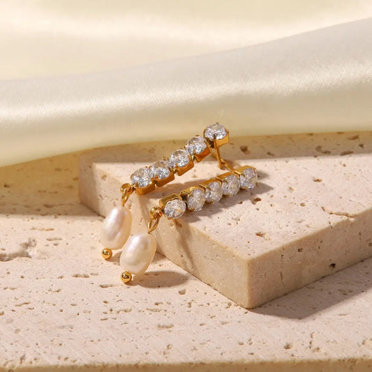 Scarlett Zirconia Earrrings - 18K Gold Anti-Tarnish