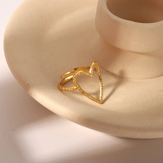 Aarna Minimal Heart ring- 18K Gold Anti-Tarnish