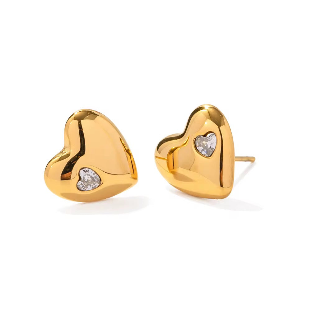 Velora Heart Earrings - 18K Gold Anti-Tarnish