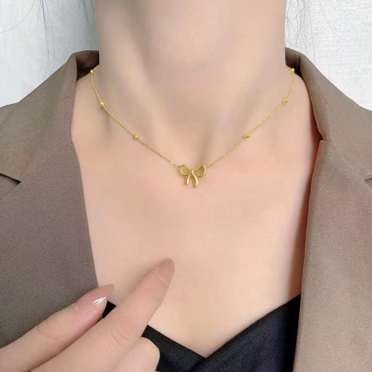 Vega Grace Necklace - 18K Gold Anti-Tarnish