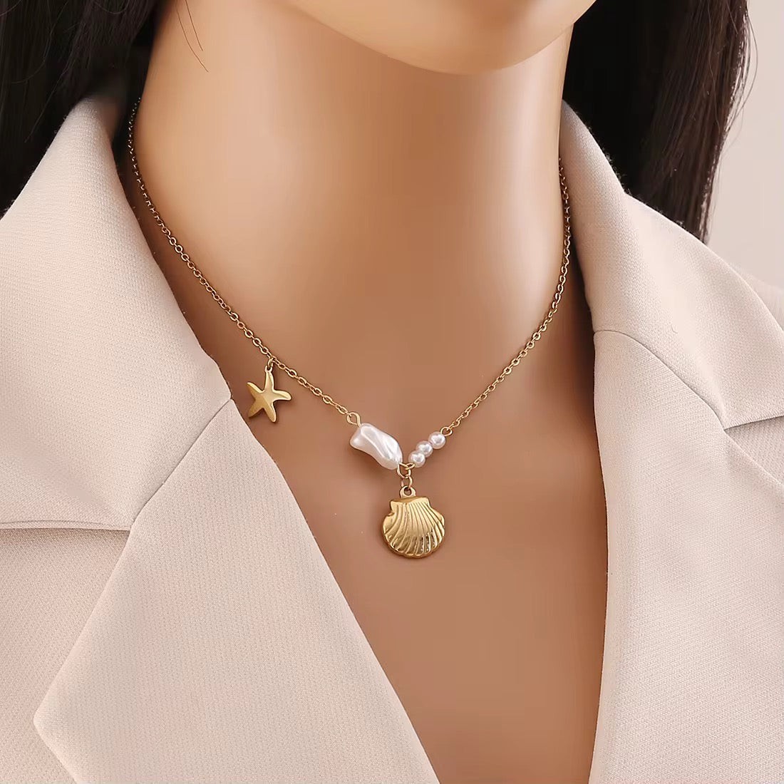 Juno Ocean Bloom Necklace - 18K Gold Anti-Tarnish