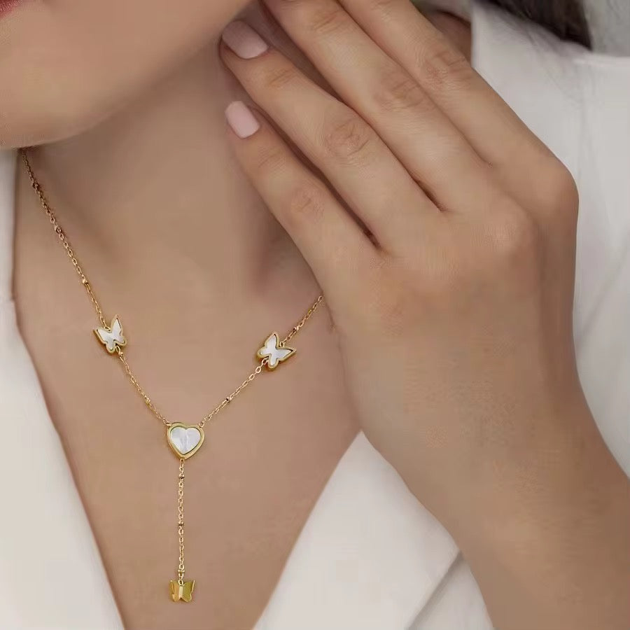 Leka Butterfly Necklace - 18K Gold Anti-Tarnish