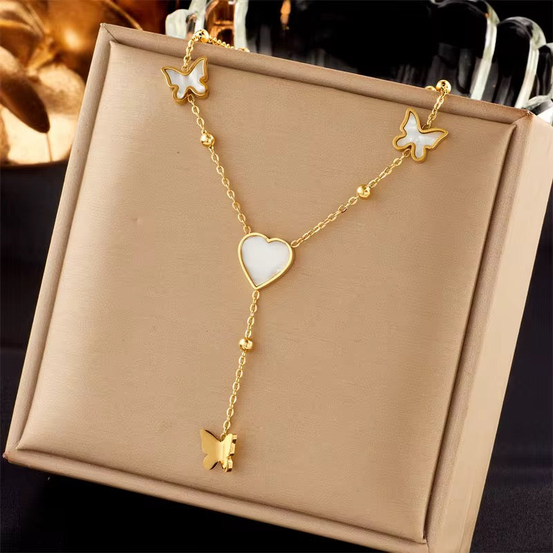 Leka Butterfly Necklace - 18K Gold Anti-Tarnish