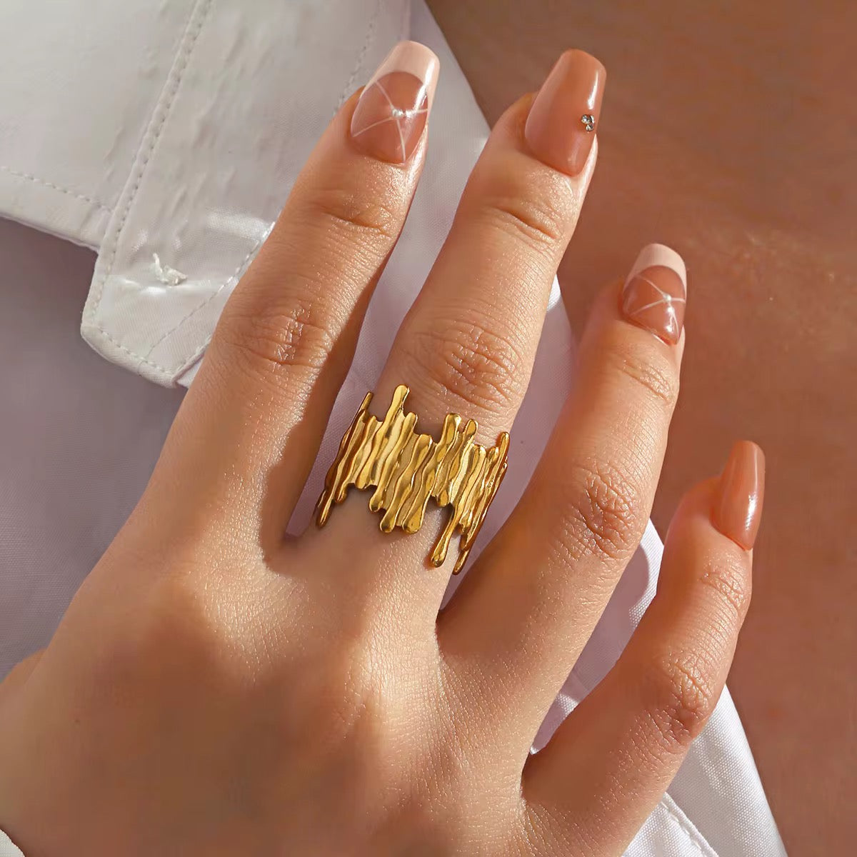 Zaria Drip Ring - 18K Gold Anti-Tarnish