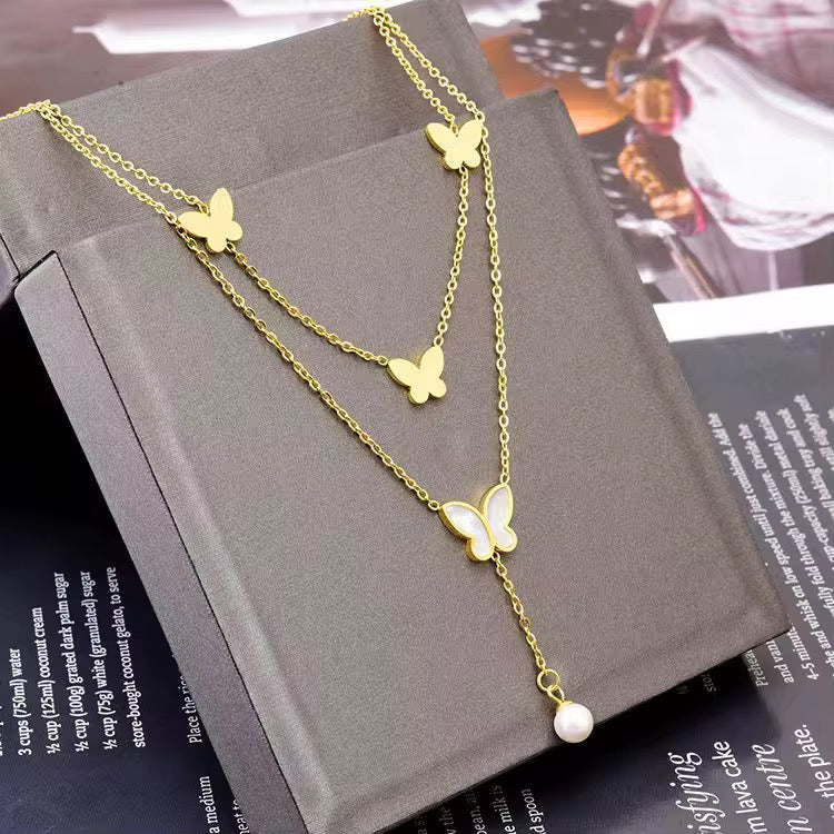 Suzy Butterfly Necklace - 18K Gold Anti-Tarnish