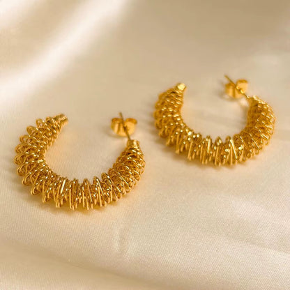 Lyla Twisted Hoop Earrings - 18K Gold Anti-Tarnish