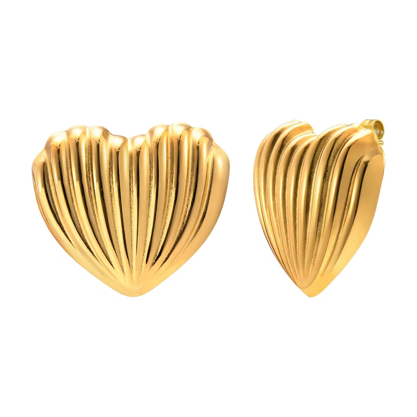 Layla Heart Stud Earrings - 18K Gold Anti-Tarnish