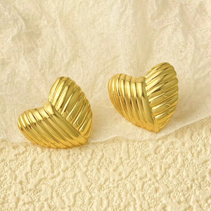 Poppy Heart earrings– 18K Gold Anti-Tarnish