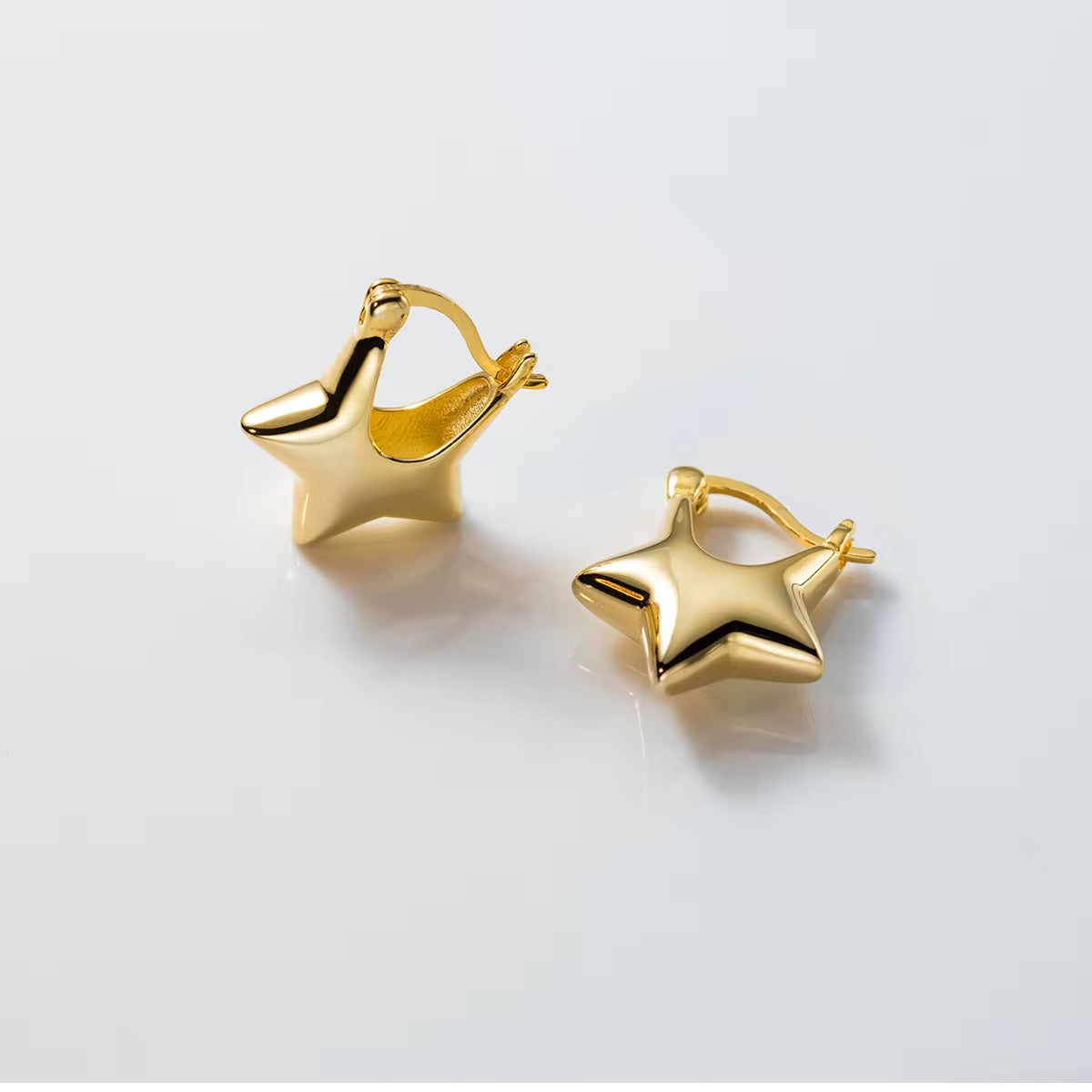 Tessa star Hoops– 18K Gold Anti-Tarnish