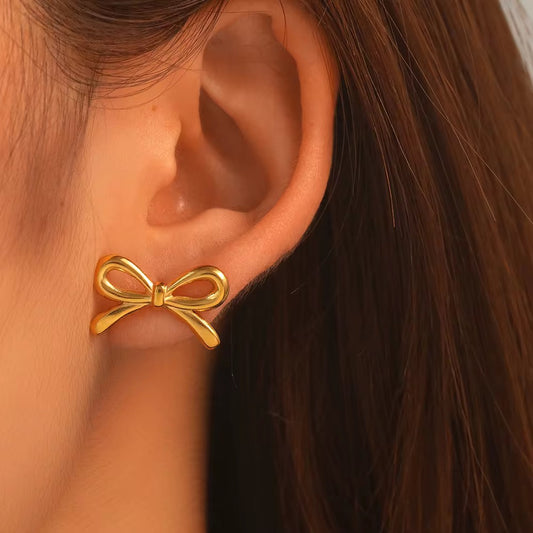 Lea Bow Stud Earrings – 18K Gold Anti-Tarnish