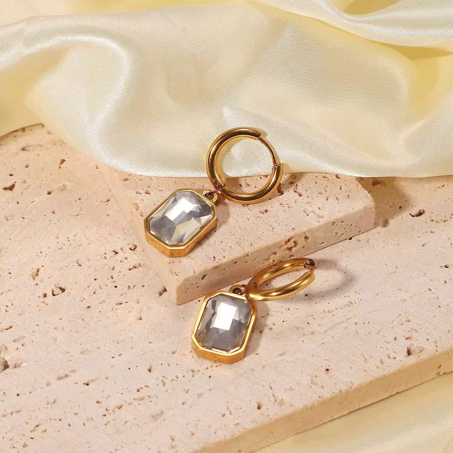 Lena Celestia Earrings - 18K Gold Anti-Tarnish