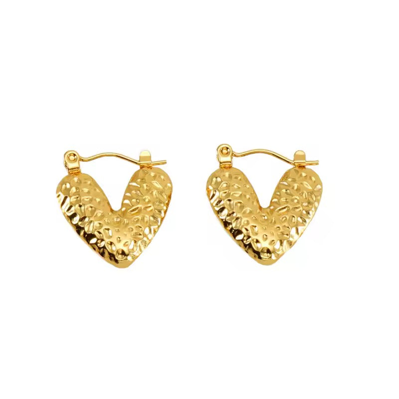 Calista Heart Hoop Earrings - 18K Gold Anti-Tarnish