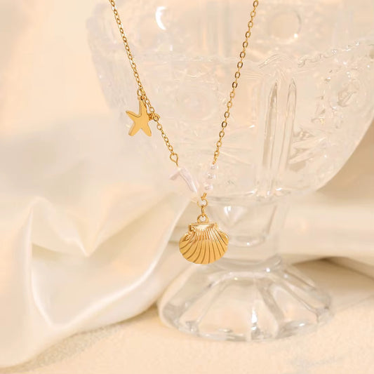 Juno Ocean Bloom Necklace - 18K Gold Anti-Tarnish