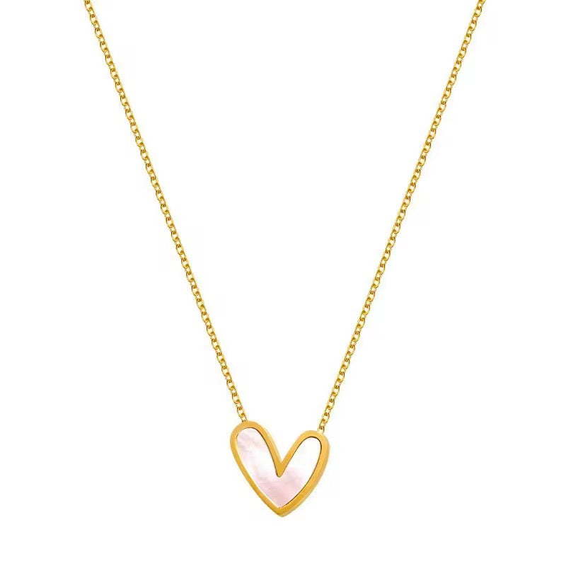 Lily Heart Necklace - 18K Gold Anti-Tarnish