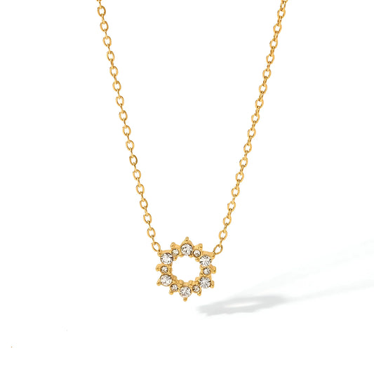 Luka Dainty Necklace - 18K Gold Anti-Tarnish