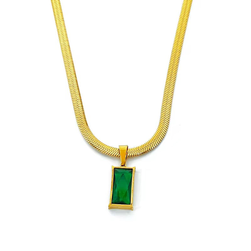 Nahla Emerald Glow Necklace - 18K Gold Anti-Tarnish