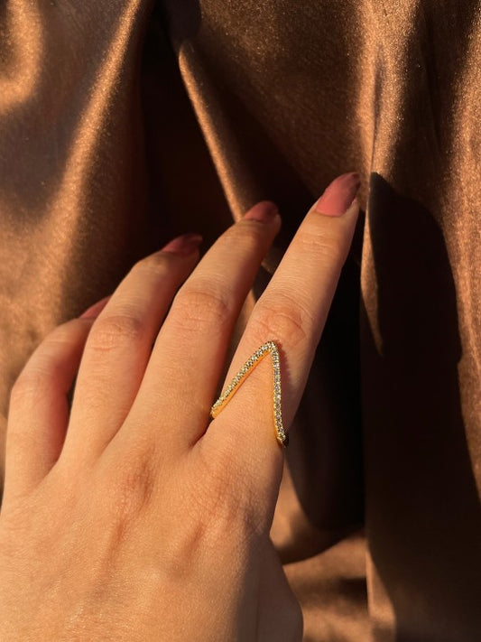 Rahi Minimal Ring- 18K Gold Anti-Tarnish