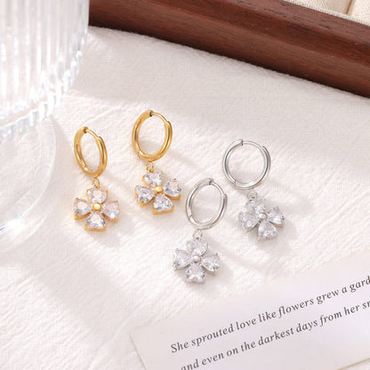 Daisy Huggies - 18K Gold Anti-Tarnish