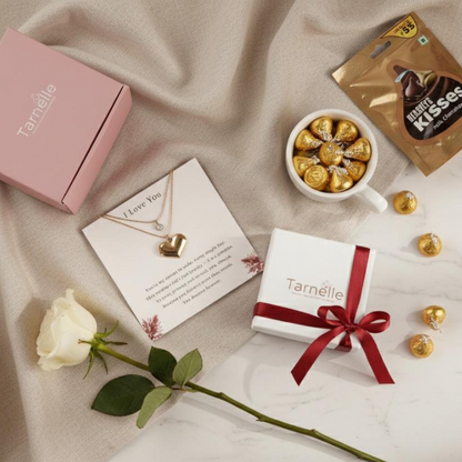 "I Love You" – Mini Gift Hamper
