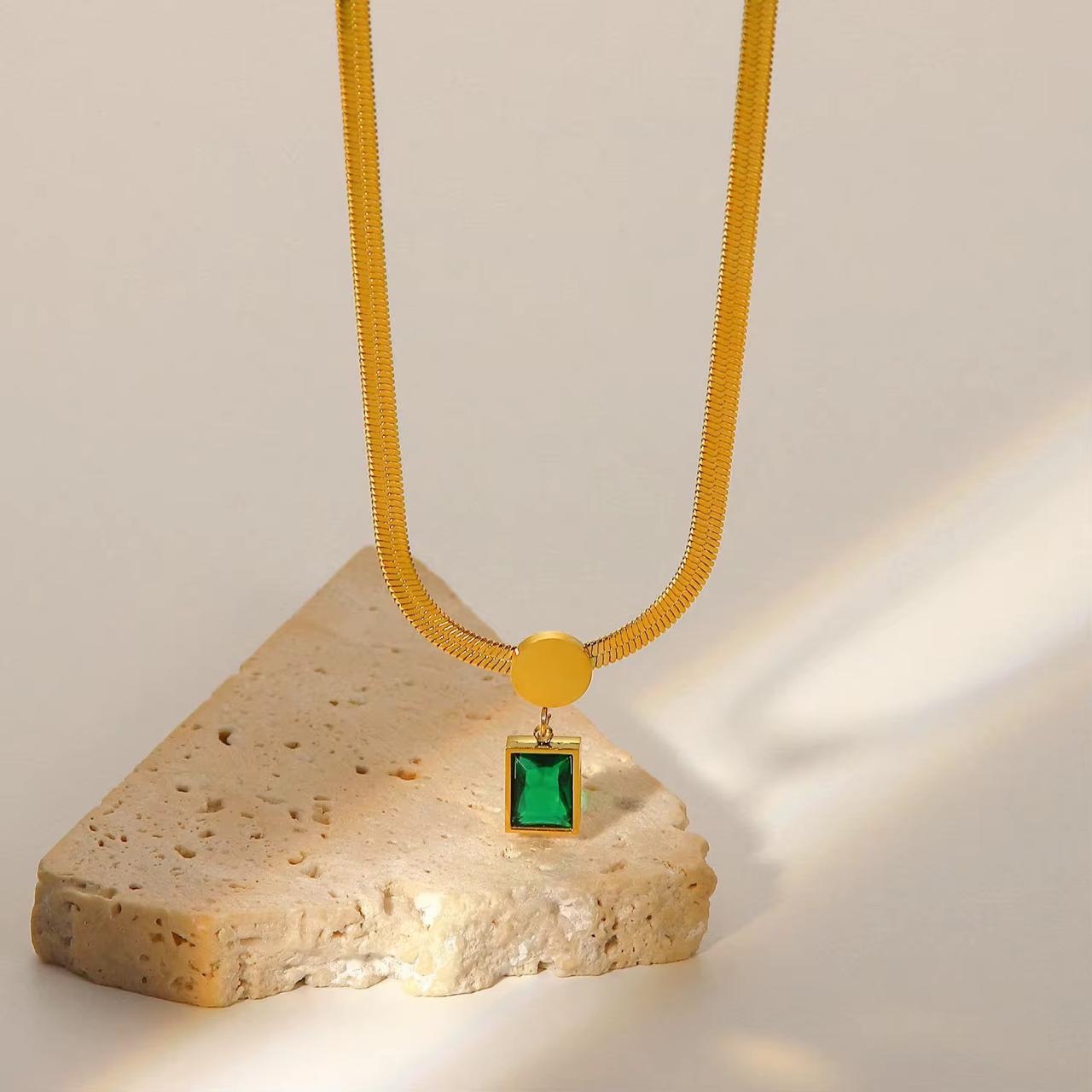 Vintage Emerald Necklace - 18K Gold Anti-Tarnish