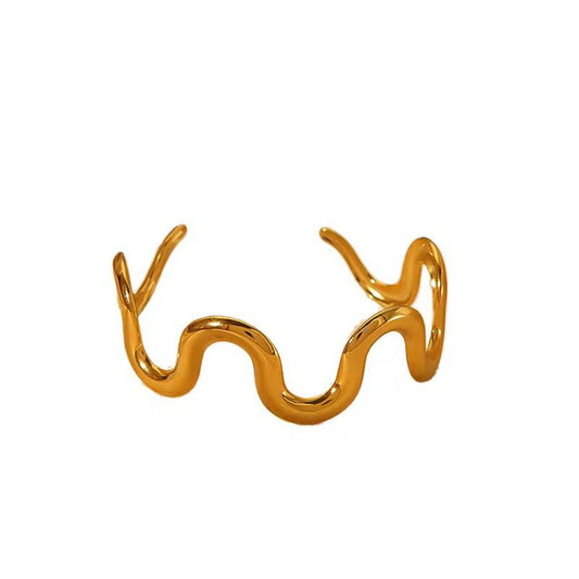 Wave Cuff Bracelet – 18K Gold Anti-Tarnish