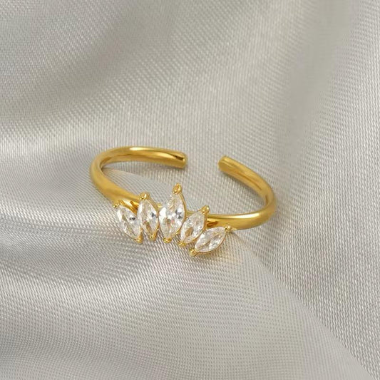 Izabella Zirconia Ring – 18K Gold Anti-Tarnish