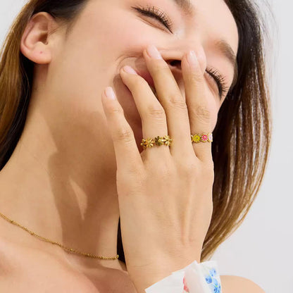 Reya Flower Ring - 18K Gold Anti-Tarnish