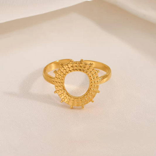 Nataly Flower ring- 18K Gold Anti-Tarnish