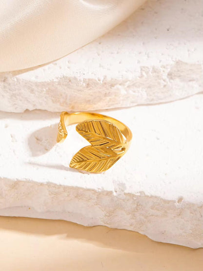 Haley Leaf ring- 18K Gold Anti-Tarnish