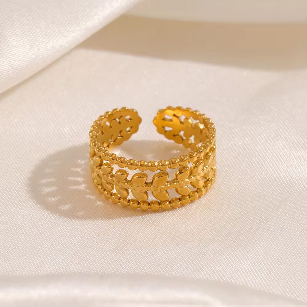 Adele Flower ring- 18K Gold Anti-Tarnish