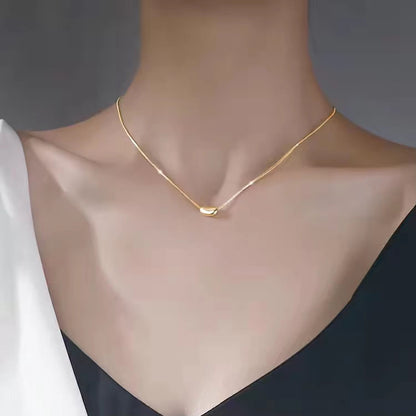 Disha Bean Heart Necklace - 18K Gold Anti-Tarnish