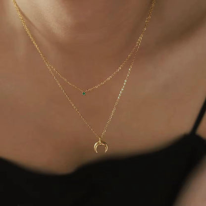 Lyra Moonlight Necklace – 18K Gold Anti-Tarnish