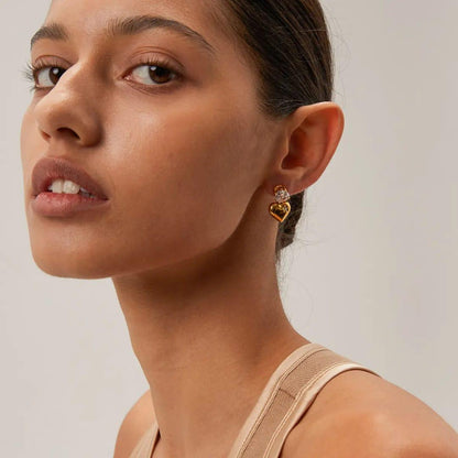 Diamond Luxe Heart Stud- 18K Gold Anti-Tarnish