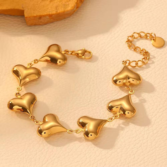 Heart chunky Bracelet - 18K Gold Anti-Tarnish