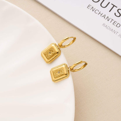 Golden Era Huggies - 18K Gold Anti-Tarnish